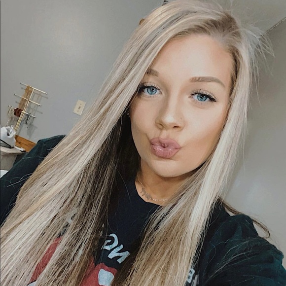 lauren02987